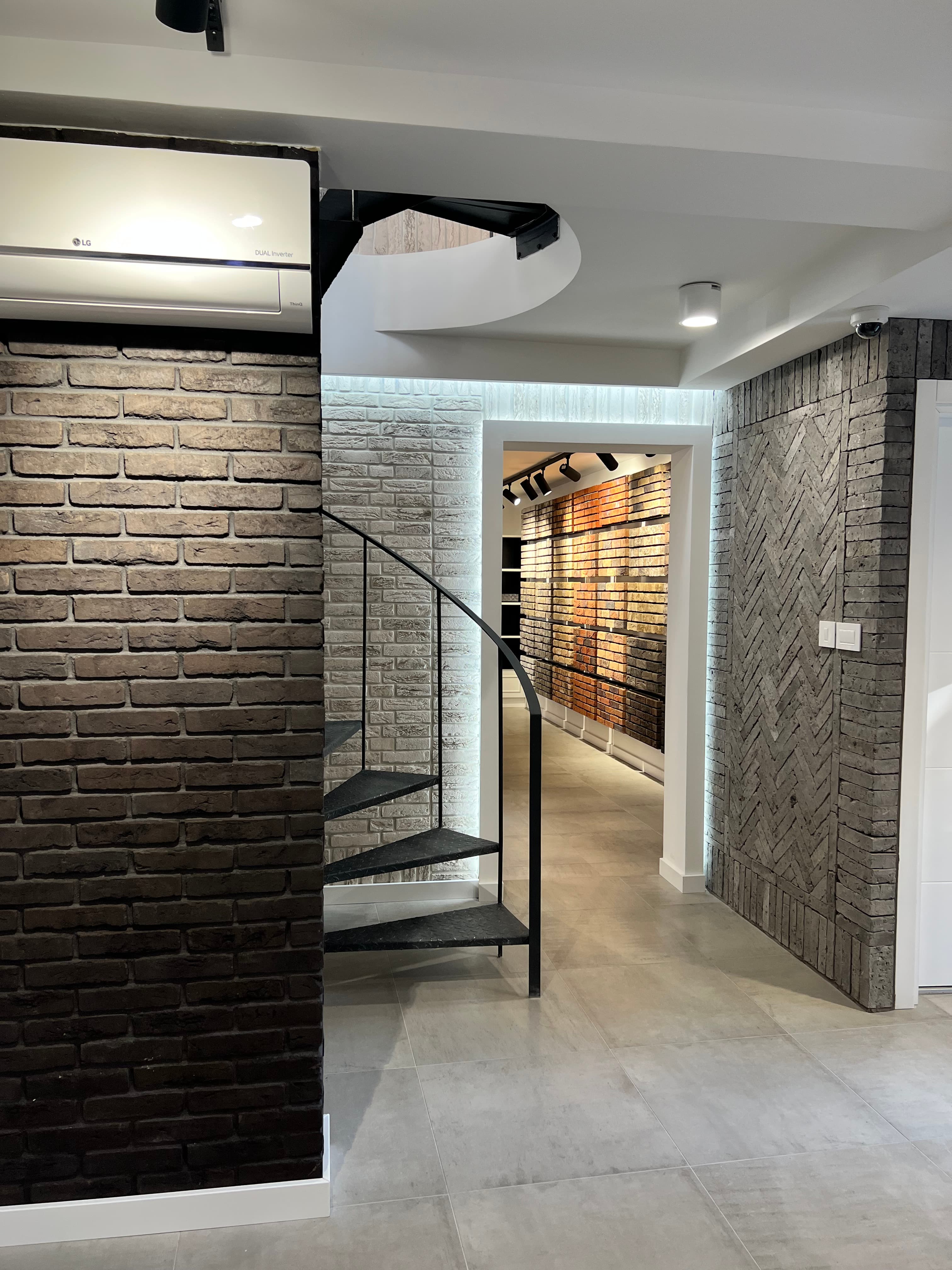 Izložene listele dostupne odmah na lageru