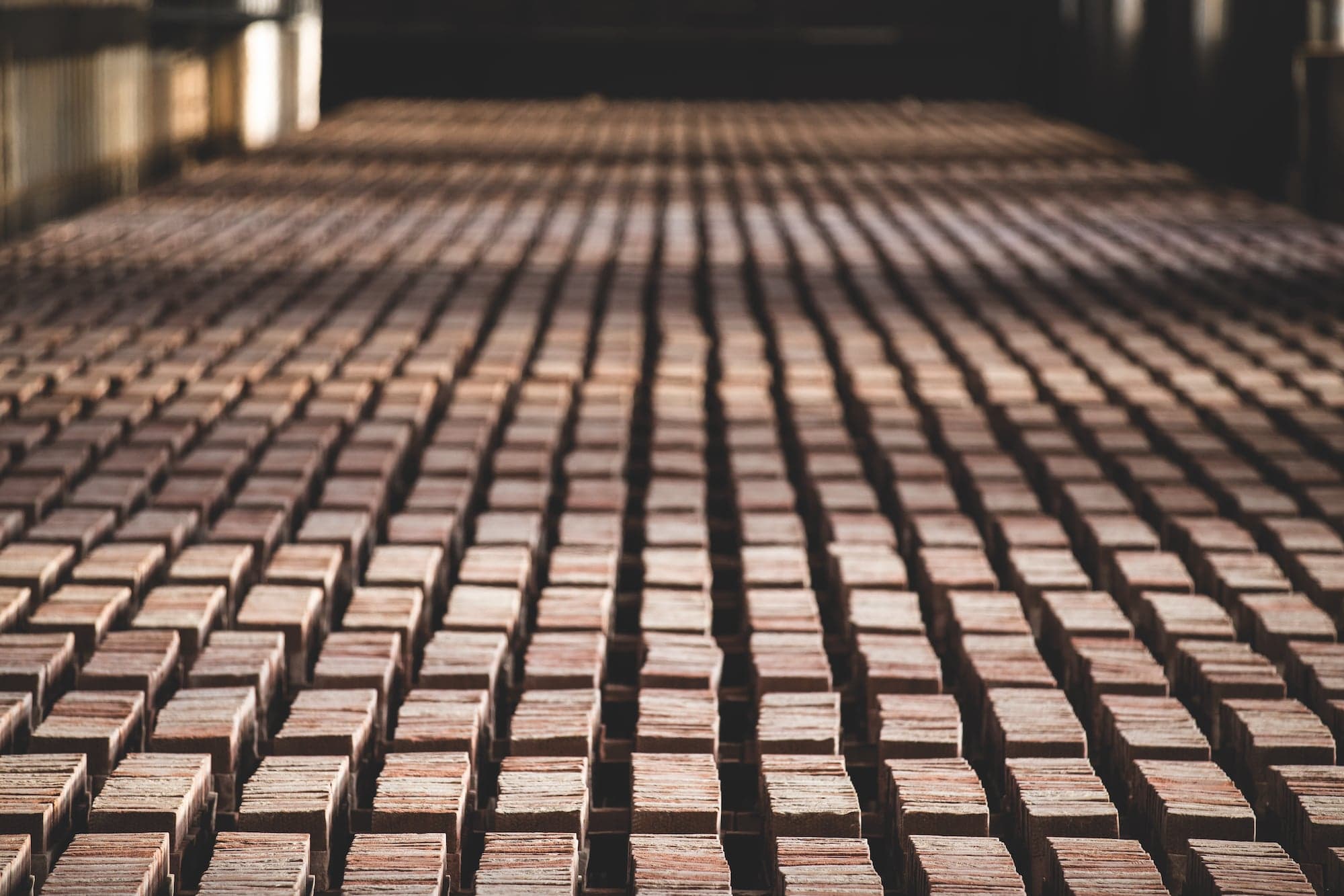 Sečenje i priprema klinker listela u magacinu